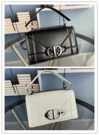 Picture of Dior Lady Handbags _SKUfw141262210fw